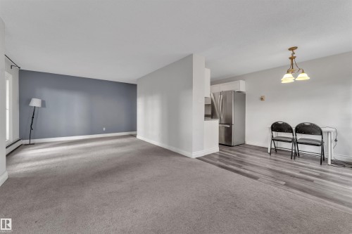 407 9725 106 Street, Edmonton, AB - Indoor Photo Showing Other Room