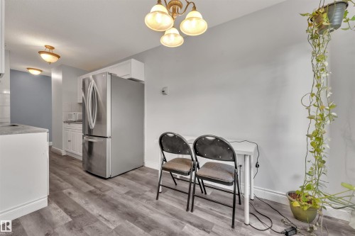 407 9725 106 Street, Edmonton, AB - Indoor