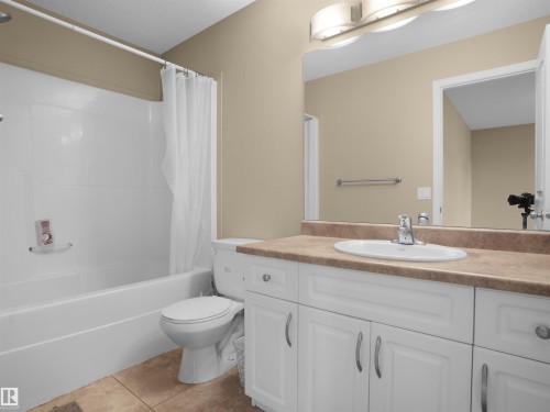 65 Ashby Gardens, Spruce Grove, AB - Indoor Photo Showing Bathroom