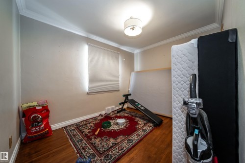 7910 75 Street, Edmonton, AB - Indoor Photo Showing Other Room
