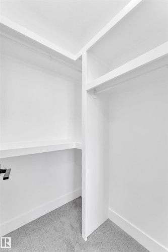 638 Astoria Way, Devon, AB - Indoor