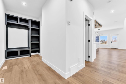 638 Astoria Way, Devon, AB - Indoor Photo Showing Other Room