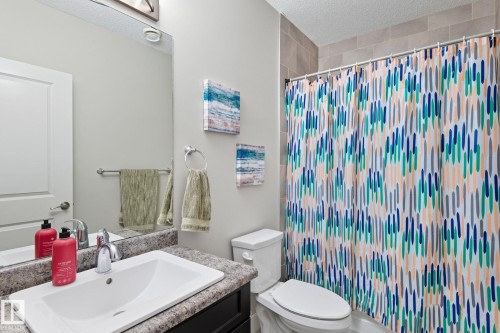 1066 Allendale Crescent, Sherwood Park, AB - Indoor Photo Showing Bathroom