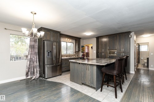 10619 149 Street, Edmonton, AB - Indoor Photo Showing Kitchen With Stainless Steel Kitchen With Upgraded Kitchen