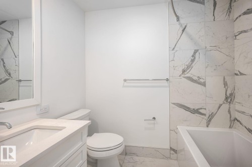 701 14105 West Block Drive, Edmonton, AB - Indoor Photo Showing Bathroom