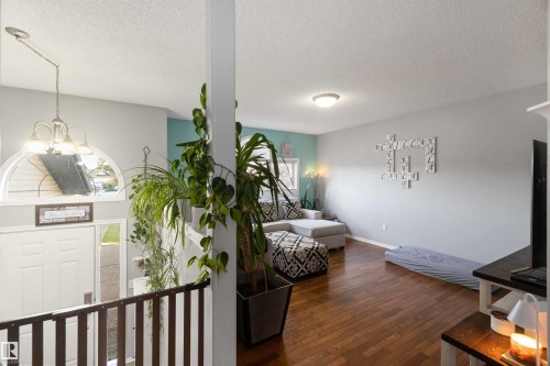 5520 45 Street, Lamont, AB - Indoor