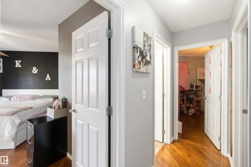 5520 45 Street, Lamont, AB - Indoor