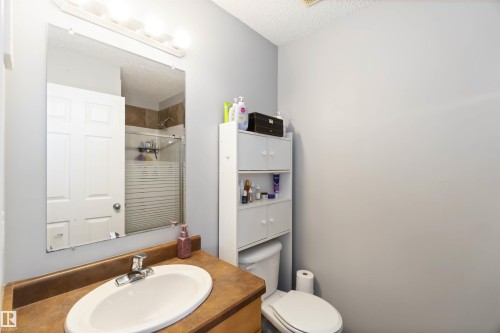 5520 45 Street, Lamont, AB - Indoor Photo Showing Bathroom