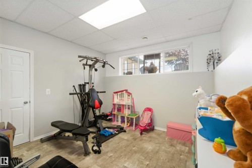 5520 45 Street, Lamont, AB - Indoor Photo Showing Gym Room