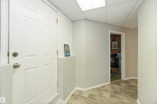 5520 45 Street, Lamont, AB - Indoor Photo Showing Other Room