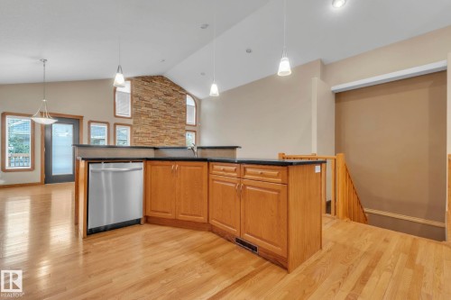 1217 Summerside Drive, Edmonton, AB - Indoor