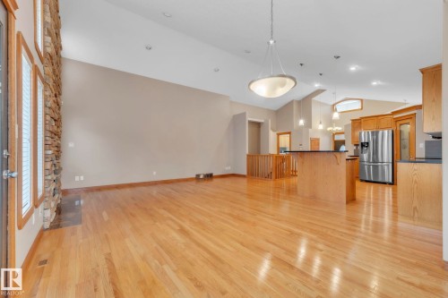 1217 Summerside Drive, Edmonton, AB - Indoor