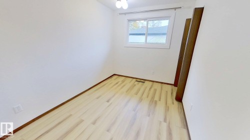 14811 61A Street, Edmonton, AB - Indoor Photo Showing Other Room