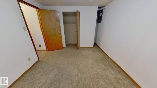 14811 61A Street, Edmonton, AB - Indoor Photo Showing Other Room