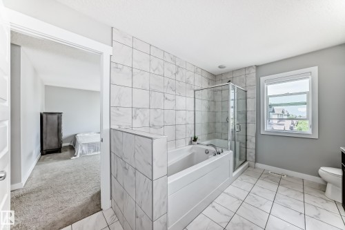 1452 30 Street, Edmonton, AB - Indoor Photo Showing Bathroom