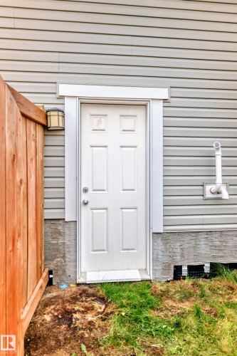 1452 30 Street, Edmonton, AB - Outdoor With Exterior