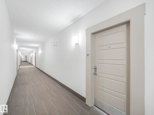 317 1144 Adamson Drive, Edmonton, AB - Indoor Photo Showing Other Room
