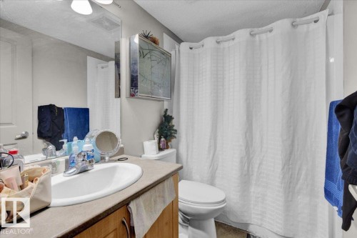 114 11453 Ellerslie Road, Edmonton, AB - Indoor Photo Showing Bathroom