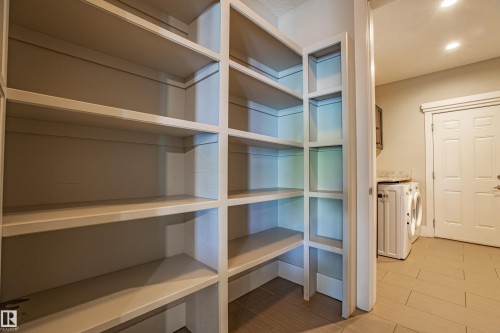 10842 175A Avenue, Edmonton, AB - Indoor With Storage