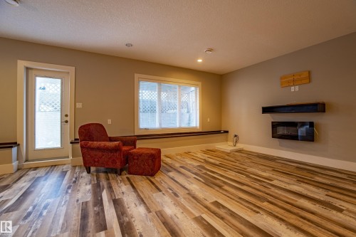 10842 175A Avenue, Edmonton, AB - Indoor With Fireplace