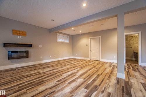 10842 175A Avenue, Edmonton, AB - Indoor