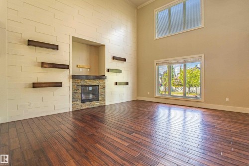 10842 175A Avenue, Edmonton, AB - Indoor With Fireplace