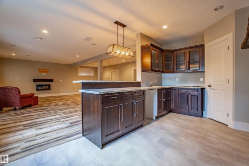 10842 175A Avenue, Edmonton, AB - Indoor Photo Showing Other Room