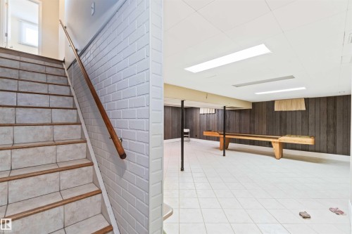 9000 168 Street, Edmonton, AB - Indoor Photo Showing Other Room