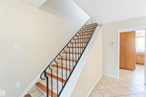 9000 168 Street, Edmonton, AB - Indoor Photo Showing Other Room