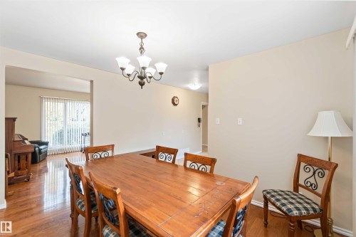 9000 168 Street, Edmonton, AB - Indoor Photo Showing Dining Room
