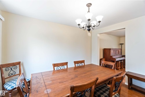 9000 168 Street, Edmonton, AB - Indoor Photo Showing Dining Room