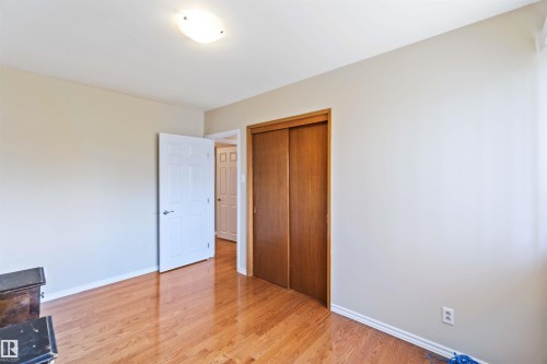 9000 168 Street, Edmonton, AB - Indoor Photo Showing Other Room