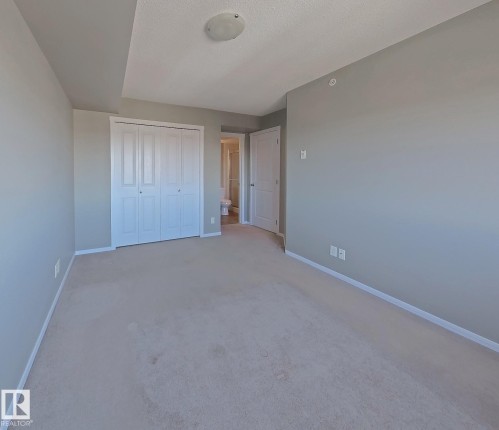 404 5370 Chappelle Road, Edmonton, AB - Indoor Photo Showing Other Room