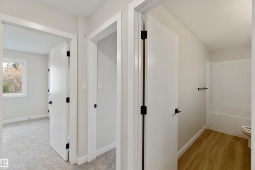 4908 49 Avenue, Gibbons, AB - Indoor Photo Showing Other Room