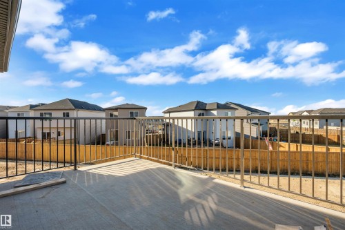 417 Pine Point(E), Leduc, AB - Outdoor