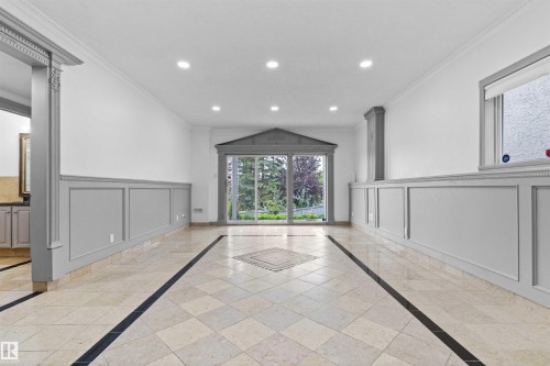 8712 160A Avenue, Edmonton, AB - Indoor Photo Showing Other Room