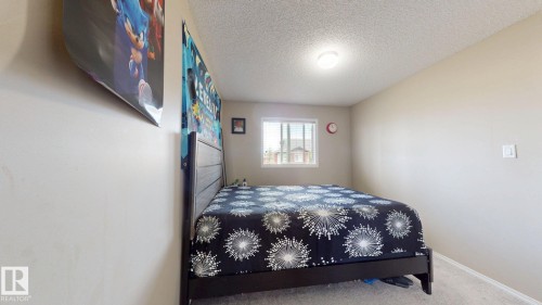 1150 37B Ave, Edmonton, AB - Indoor Photo Showing Bedroom