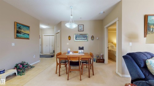 227 16807 100 Avenue, Edmonton, AB - Indoor Photo Showing Dining Room