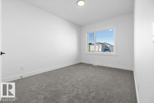 3309 Chickadee Drive, Edmonton, AB - Indoor Photo Showing Other Room