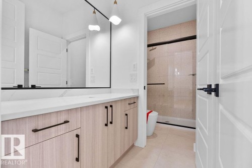 3309 Chickadee Drive, Edmonton, AB - Indoor