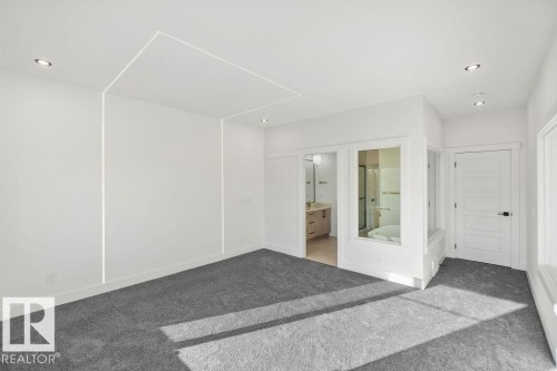 3309 Chickadee Drive, Edmonton, AB - Indoor Photo Showing Other Room