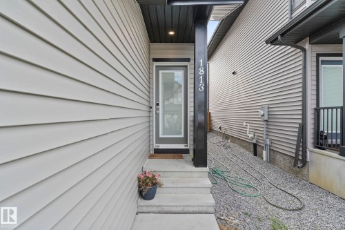 1813 Collip View View, Edmonton, AB - Outdoor With Exterior