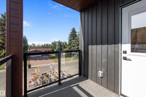 7505 Rowland Road, Edmonton, AB - Outdoor With Exterior