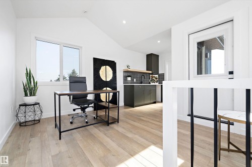 7505 Rowland Road, Edmonton, AB - Indoor Photo Showing Office