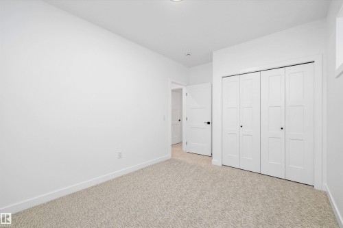 7505 Rowland Road, Edmonton, AB - Indoor Photo Showing Other Room