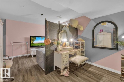 6107 159 Avenue, Edmonton, AB - Indoor