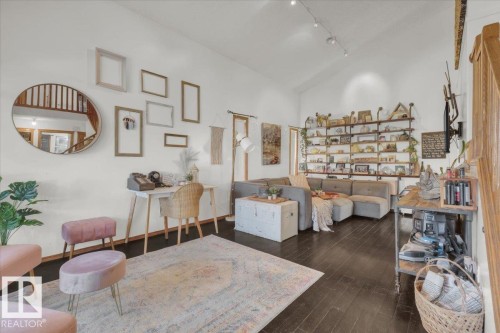 6107 159 Avenue, Edmonton, AB - Indoor Photo Showing Other Room