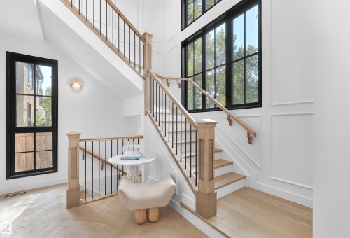 14018 104 Avenue, Edmonton, AB - Indoor Photo Showing Other Room