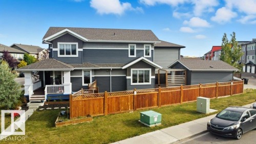 4303 Prowse Link, Edmonton, AB - Outdoor