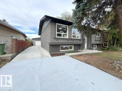 18429 91 Ave  Edmonton, AB T5T 1N8